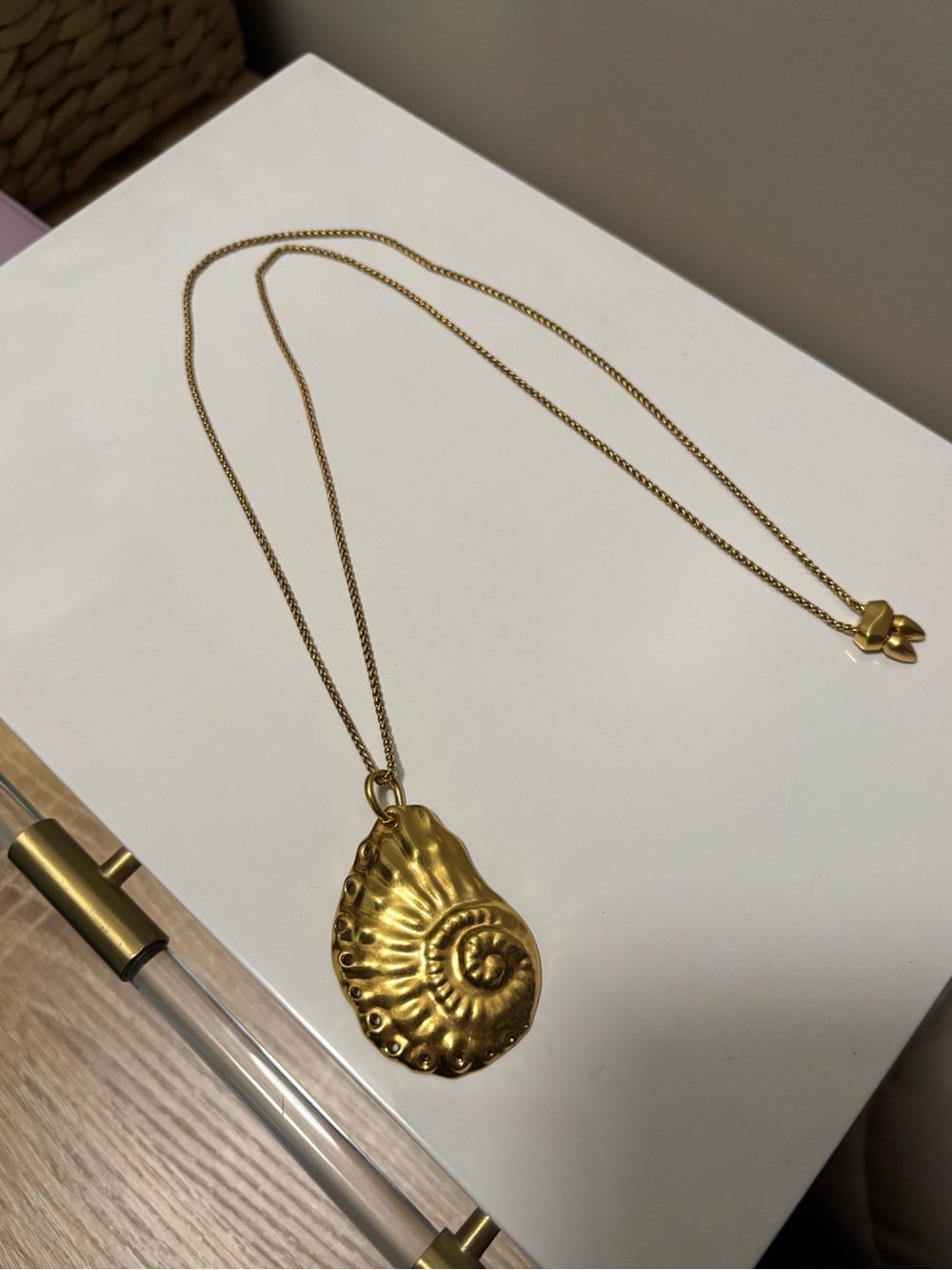 Kendra Scott Marina Long Shell Pendant Necklace